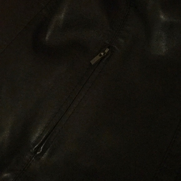 🌟Cole Haan Leather Jacket ✨ - Picture 5 of 7